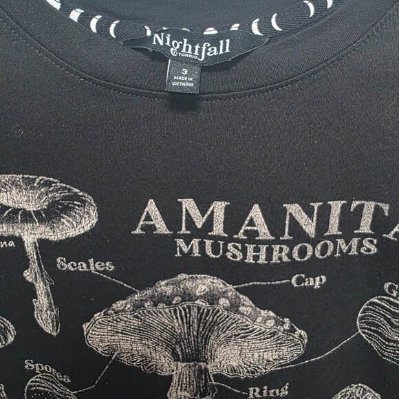 Worn Once Torrid Nightfall Size 3 Tee - Picture 3 of 3